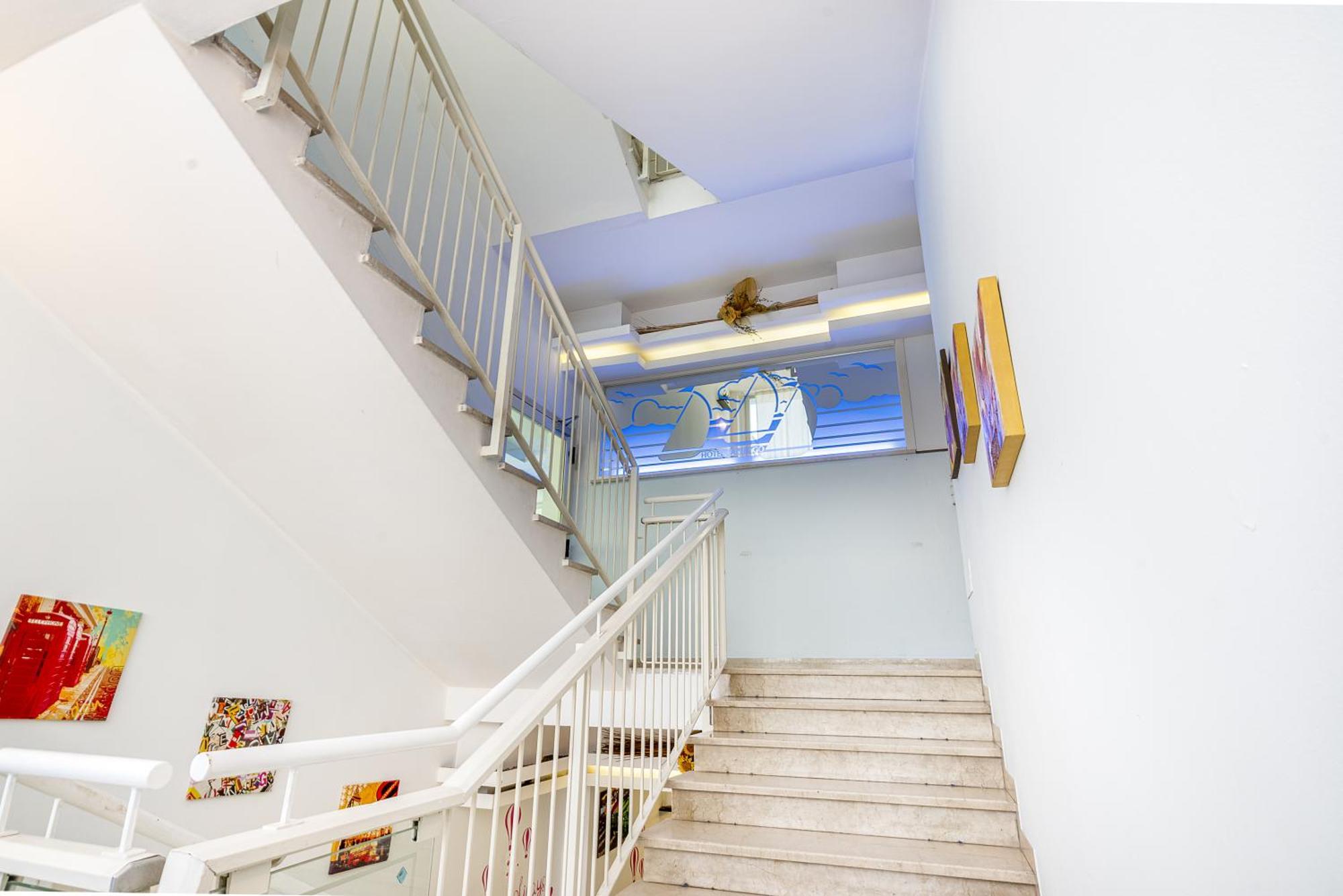 VIAGGY Hotel Santiago Rimini Esterno foto